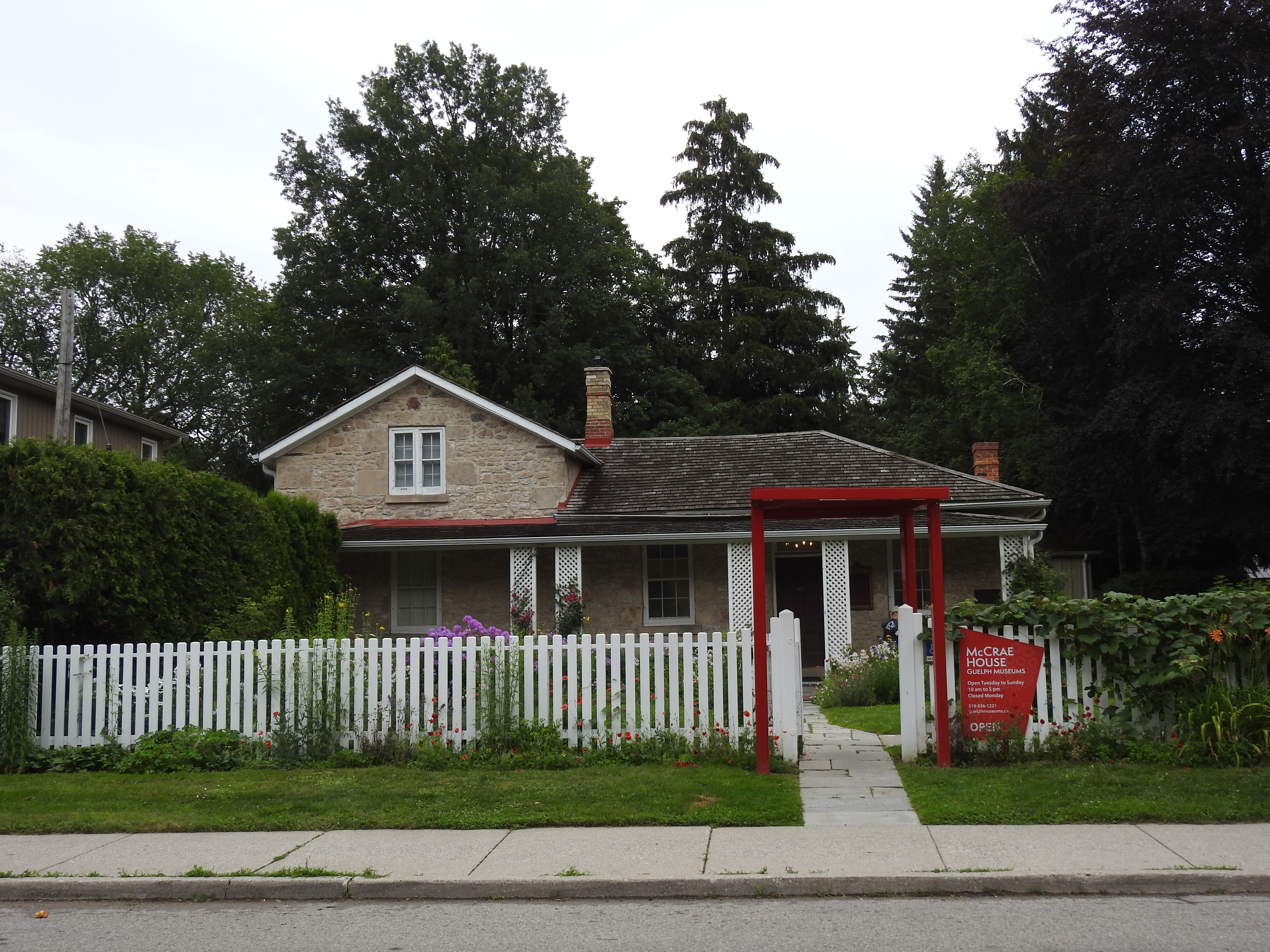 McCrae House