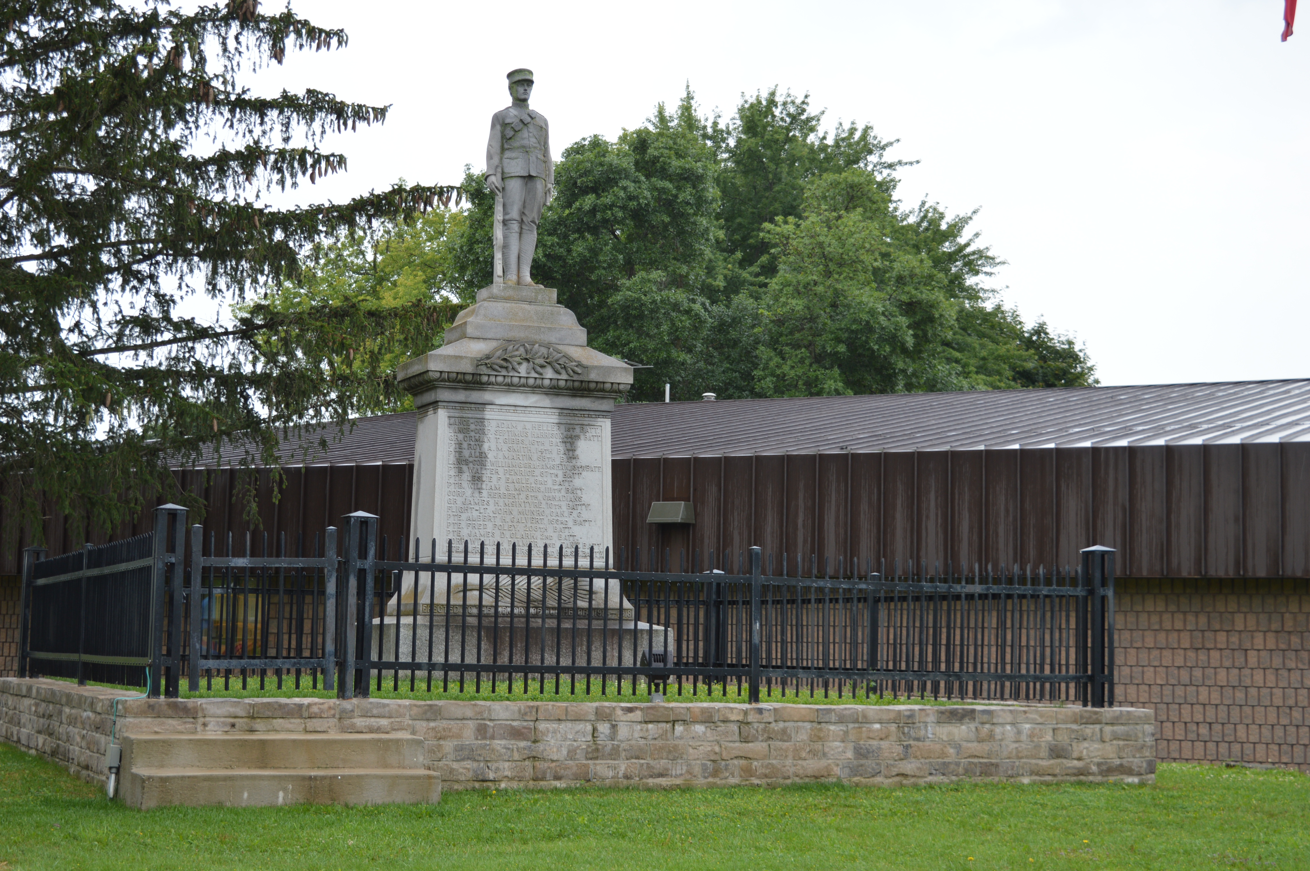 Aberfoyle Cenotaph, Puslinch, ON