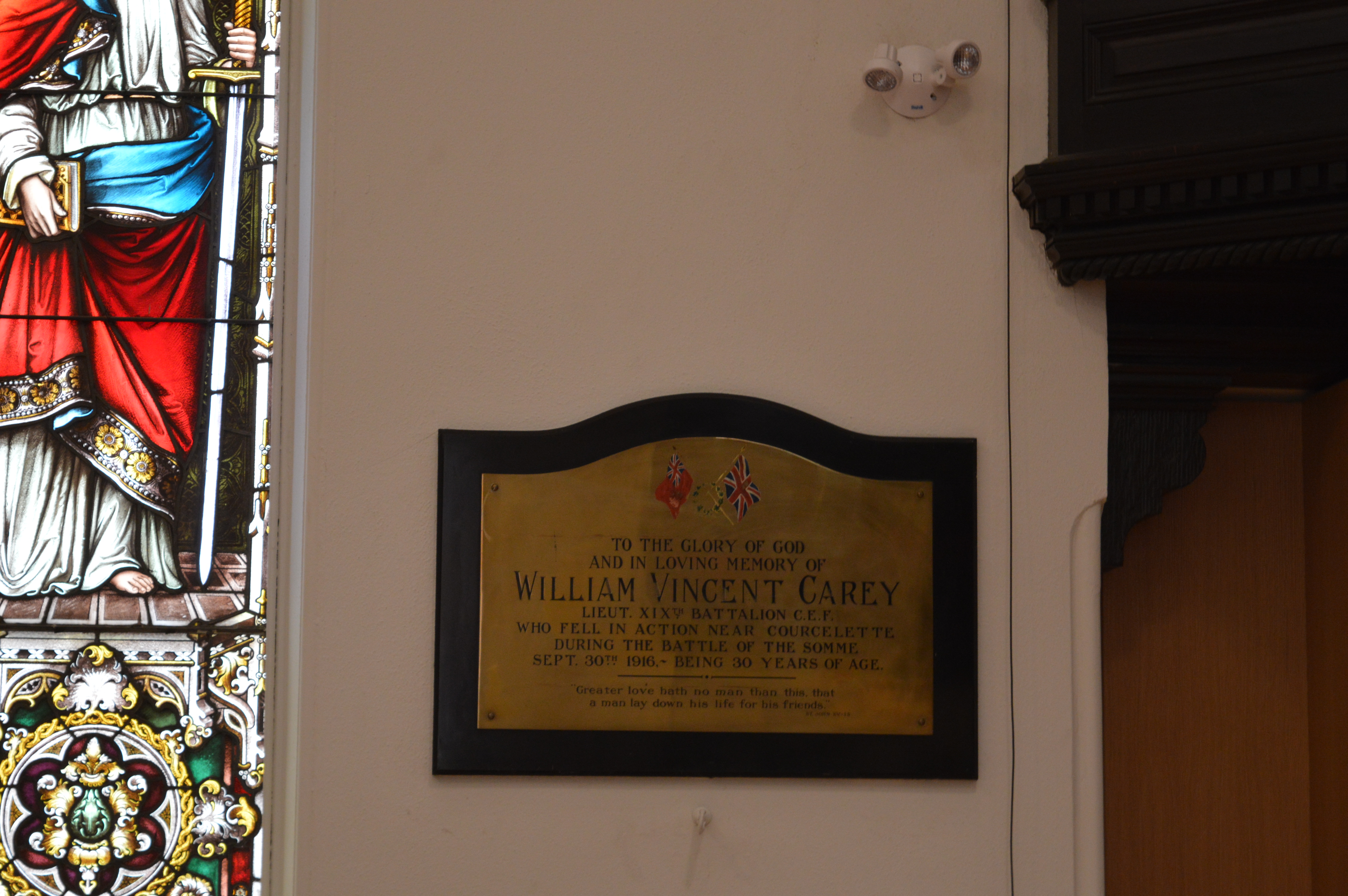 Memorial plaque