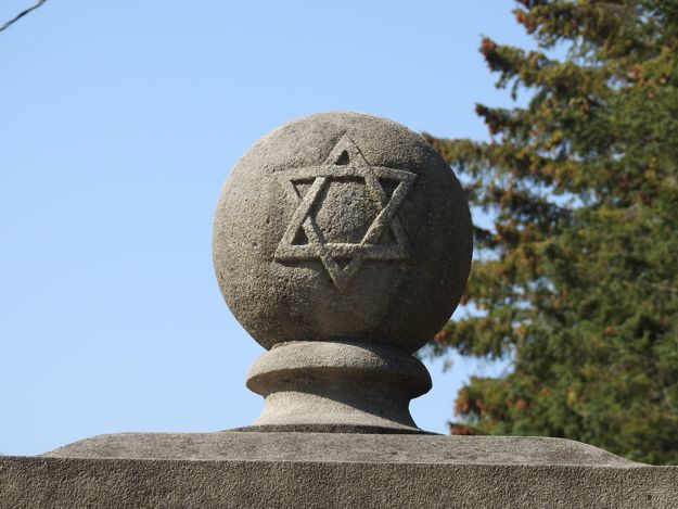 Gatepost detail