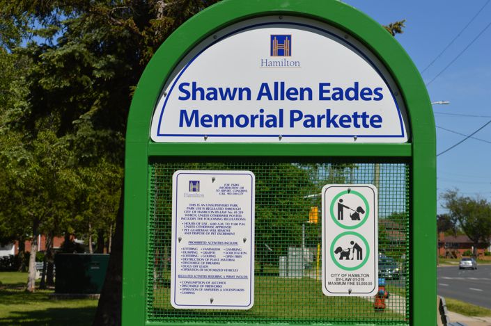 Sign for Parkette