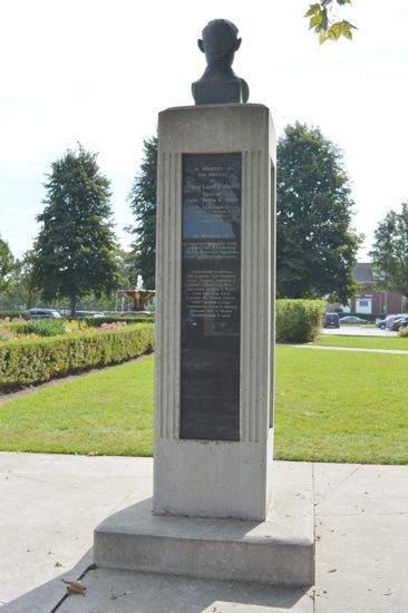 Memorial 
