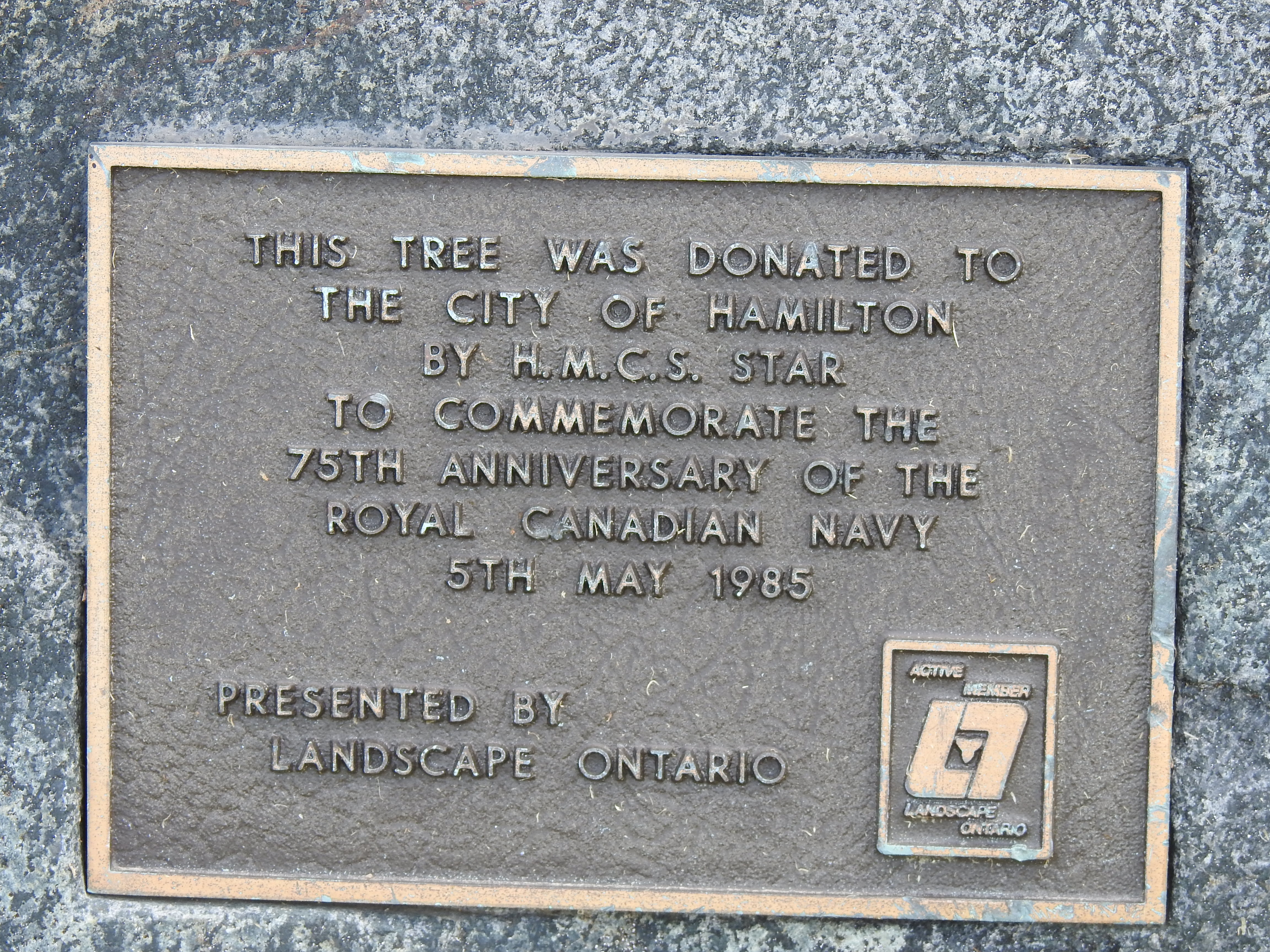 Memorial plaque