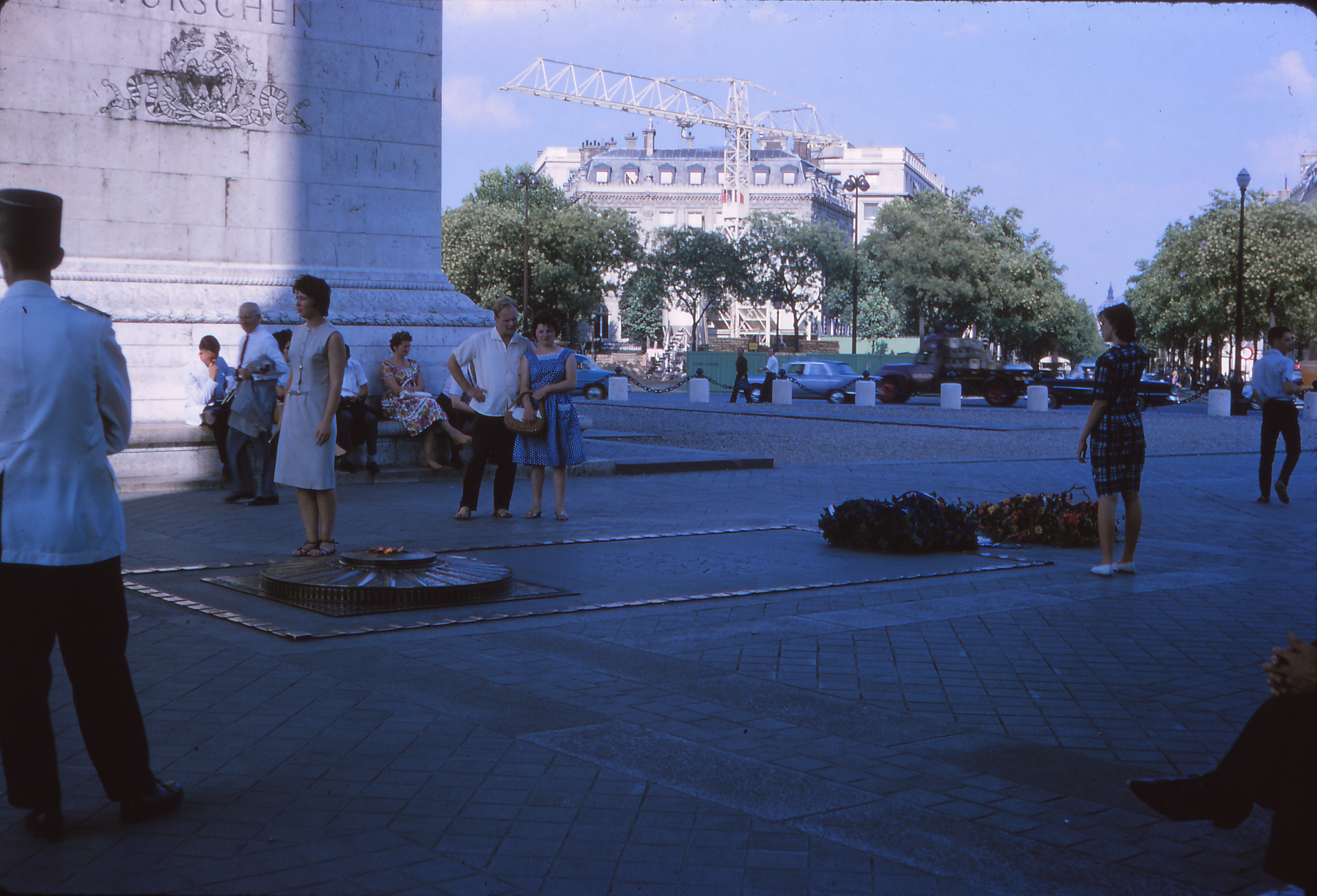 La tombe du soldat inconnu, L'Arc de Triomphe